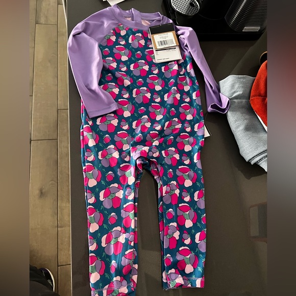 THE NORTH FACE - INFANT SUN ONE-PIECE swimsuit - Picture 2 of 3